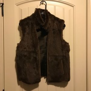 Theory fur vest